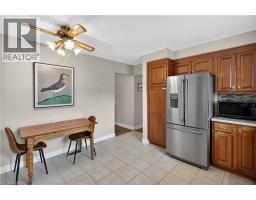 56 BROOKSTREAM Court - 11