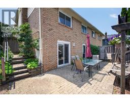 56 BROOKSTREAM Court - 32