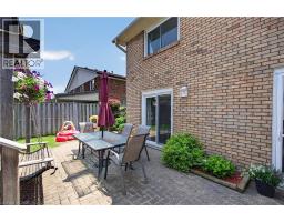 56 BROOKSTREAM Court - 33