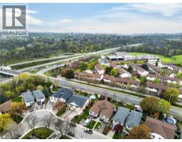 56 BROOKSTREAM Court - 42