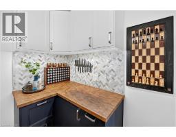 187 RAY Street N - 15