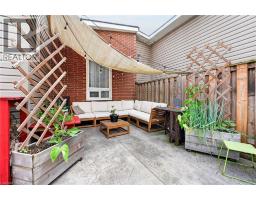 187 RAY Street N - 36