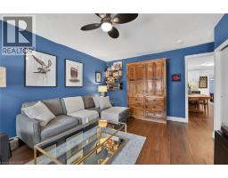 187 RAY Street N - 9