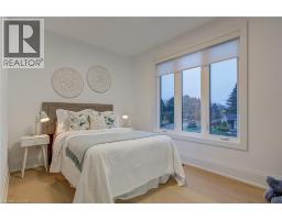 102 CUMMING Court - 36