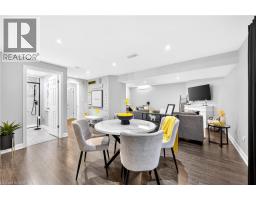 22 LINDA Crescent - 34