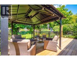 34 PEACHTREE Crescent - 36