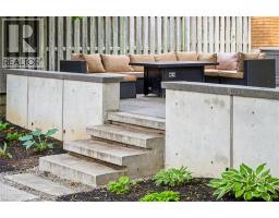 223 CARTER Avenue - 42
