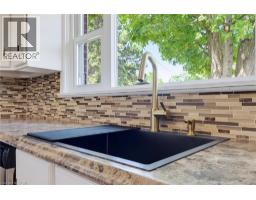 386 PATRICIA Drive - 12