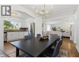 386 PATRICIA Drive - 13