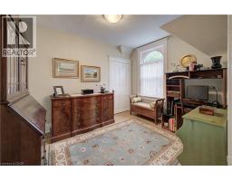 46 ELLEN Street W - 26