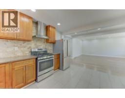 80 LOWER CANADA Crescent - 12
