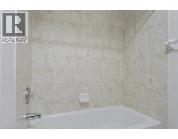 8 JIM BAIRD Mews - 14
