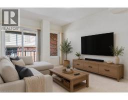 8 JIM BAIRD Mews - 17