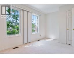 8 JIM BAIRD Mews - 36
