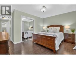 11 GRAYWOOD Court - 17