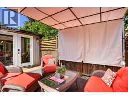 11 GRAYWOOD Court - 31