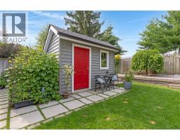 18 BISMARK Drive - 38