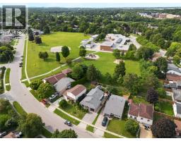 18 BISMARK Drive - 43