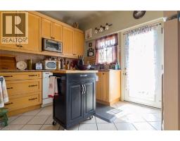 121 EASTBOURNE Avenue - 18
