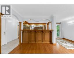 35 GLEN PARK Court - 16