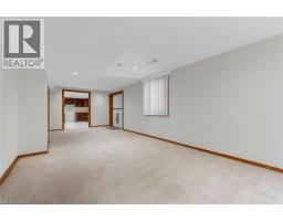 35 GLEN PARK Court - 30
