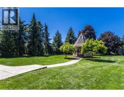 21 KERMAN Avenue - 39