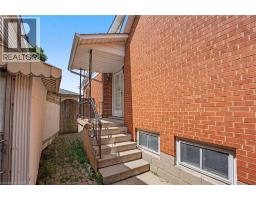 100 HARDALE Crescent - 35