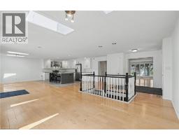 100 HARDALE Crescent - 8