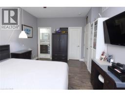 10 CRADDOCK Boulevard - 16