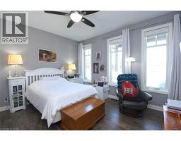 10 CRADDOCK Boulevard - 19
