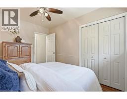 56 RENWICK Avenue - 21