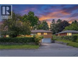 56 RENWICK Avenue - 40