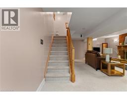 8 COCHRANE Avenue - 25