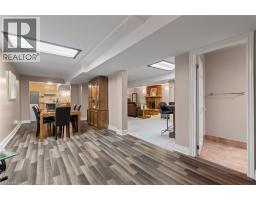 8 COCHRANE Avenue - 29