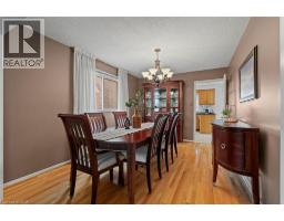 8 COCHRANE Avenue - 6