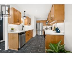 57 PORCHLIGHT Drive - 11