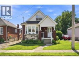 156 TRAGINA Avenue N - 1