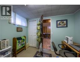 446 EAST Street - 19