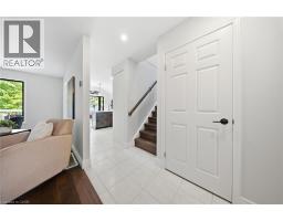 19 BOULDER Crescent - 4