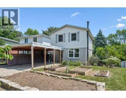 488 GLENELM Crescent UnitNo. A - 3