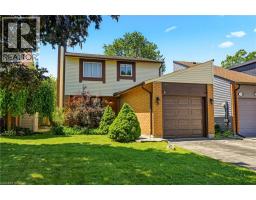 4 EILEEN Street - 2