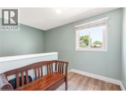 4 EILEEN Street - 23