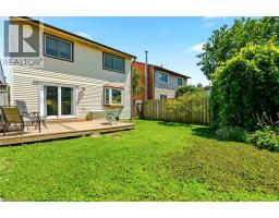4 EILEEN Street - 34
