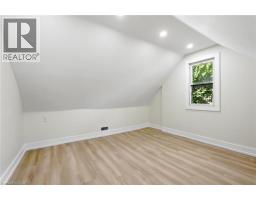 9 ALICE Street - 30