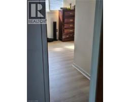 97 GUILDWOOD Drive - 33