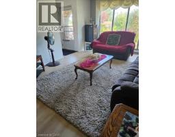 97 GUILDWOOD Drive - 9