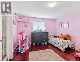 52 ARROWHEAD Drive - 25