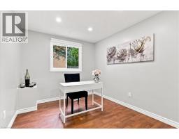 65 GLAMIS Road UnitNo. 8 - 23