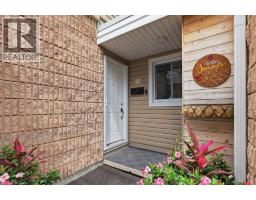 65 GLAMIS Road UnitNo. 8 - 5