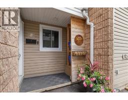 65 GLAMIS Road UnitNo. 8 - 6